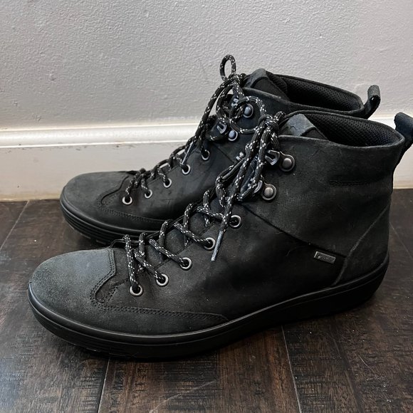 ECCO Mens Soft 7 Tred High Top Gore-tex Sneaker size 10